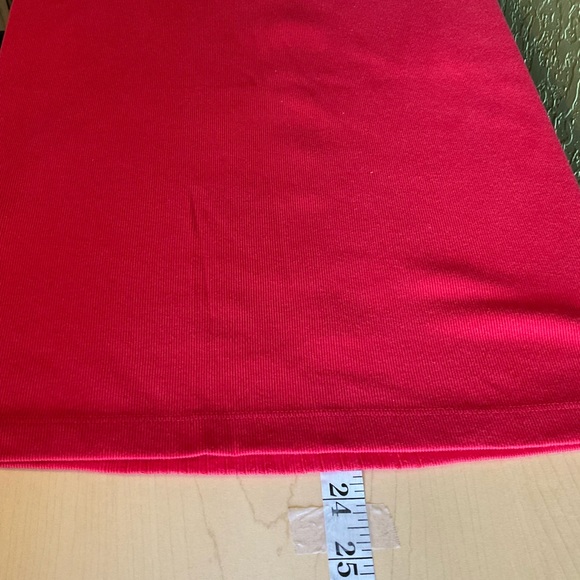 c. b. collections Red Sleeveless Knit Top 1XPlus New W/Tags - Picture 4 of 6